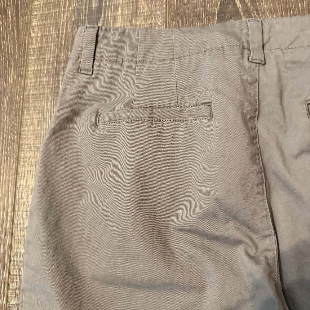 Lee Regular Fit Mid Rise Shorts – Size 12 - Picture 6 of 10